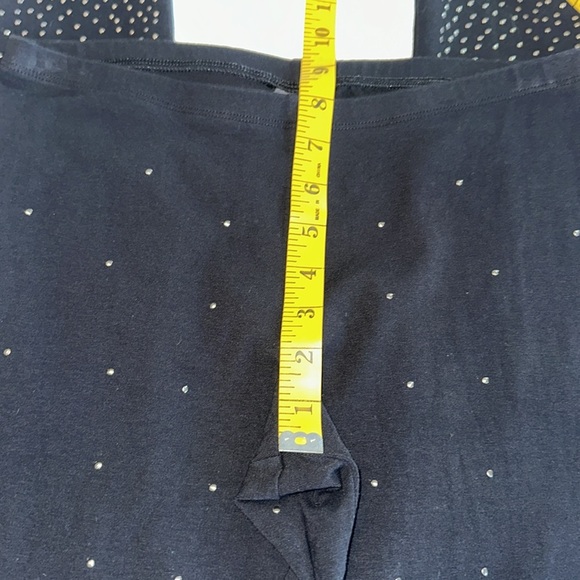 HUE Woman’s Black Legging With Small studs size Small - Picture 10 of 13